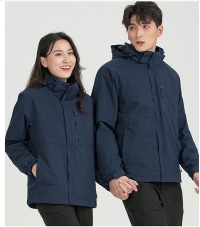 冲锋衣、羽绒衣、广告风衣